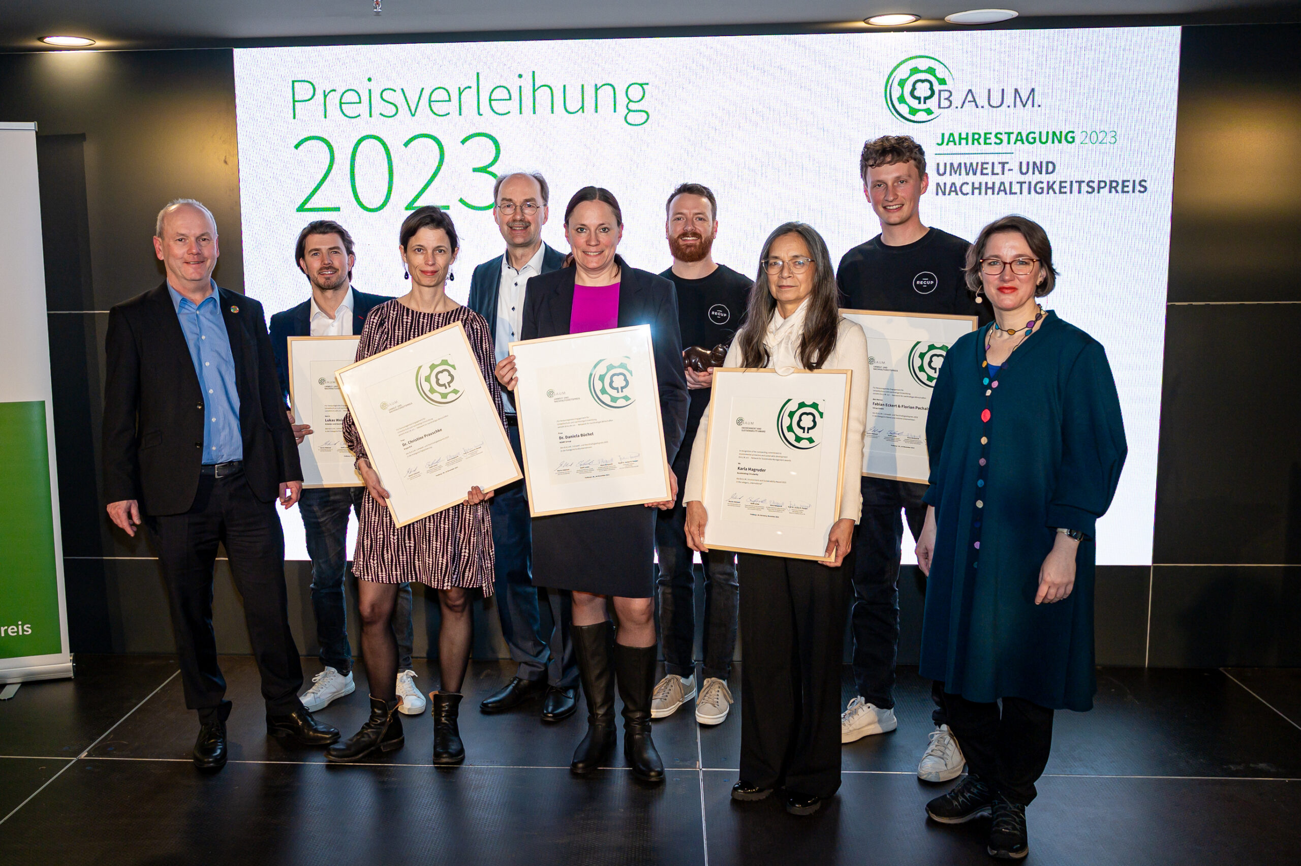 Gruppenbild Preisträger B.A.U.M. Preis 2023